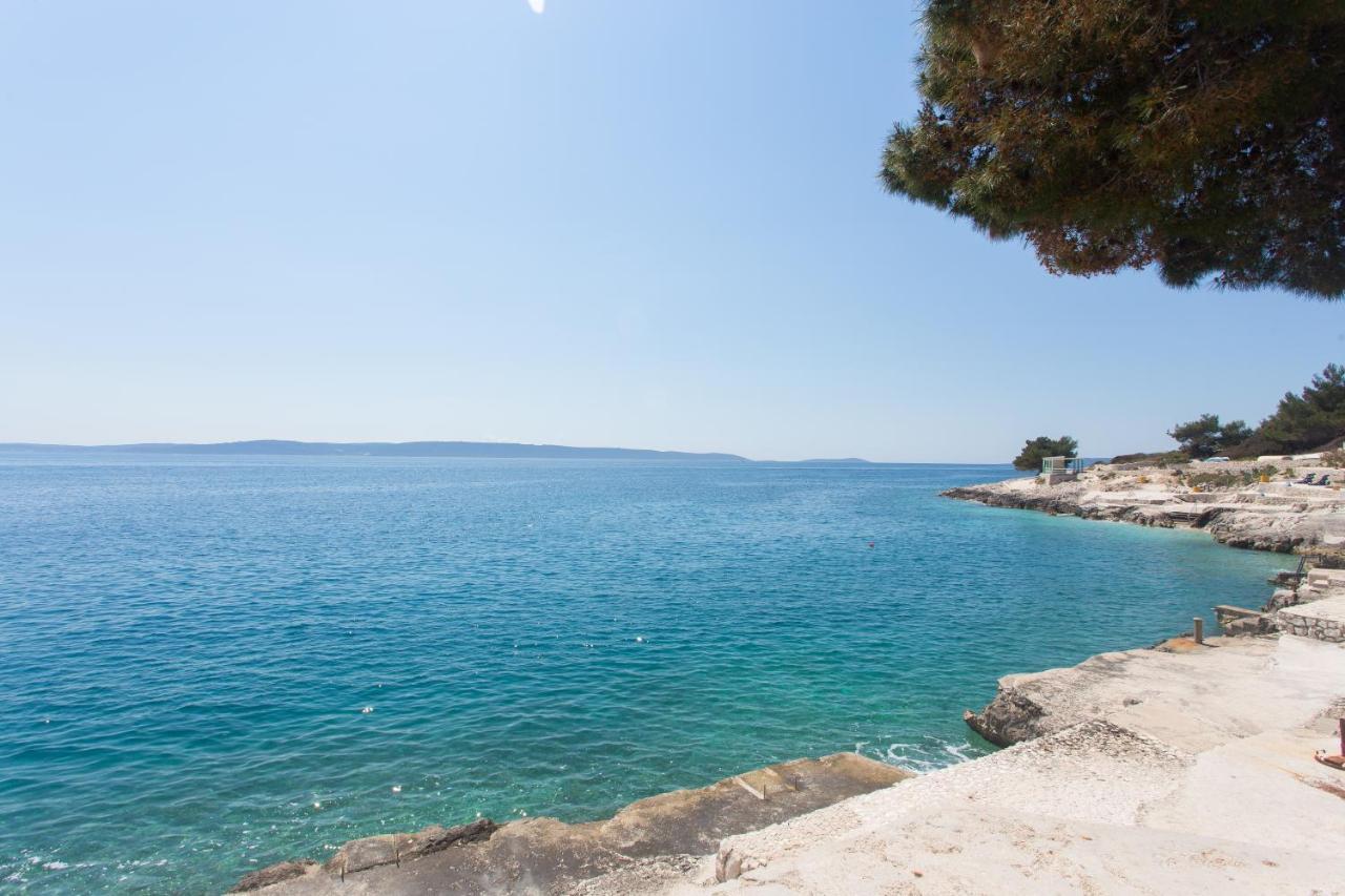 Apartments Bandic - 30 Meters To The Beach Trogir Extérieur photo